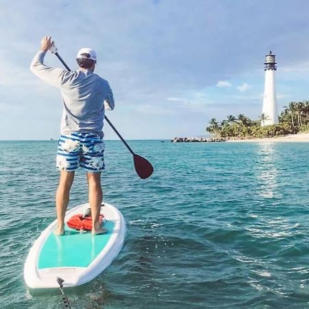 Gorgeous Beachy Chic Condo In Key Biscayne Маями Екстериор снимка
